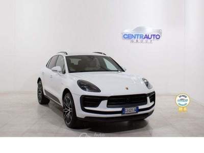 Porsche Macan 2.0 265cv pdk Bianco usata Galatina