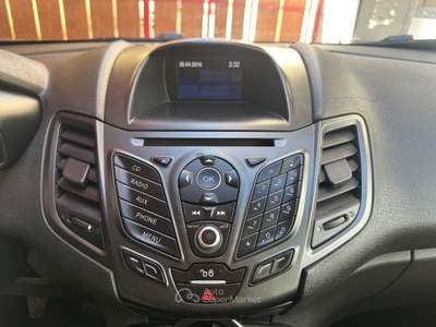 Ford Fiesta 5 porte Titanium /FINANZIAMENTI Grigio usata Benevento