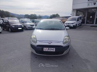 Fiat Punto Evo 5 porte S&S Dynamic -NEOPATENTATI Grigio usata Massarosa
