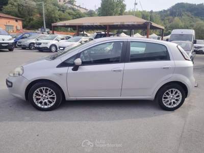 Fiat Punto Evo 5 porte S&S Dynamic -NEOPATENTATI Grigio usata Massarosa