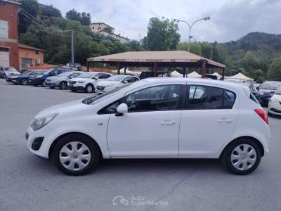 Opel Corsa 5 porte GPL-TECH Ecotec Bianco usata Massarosa