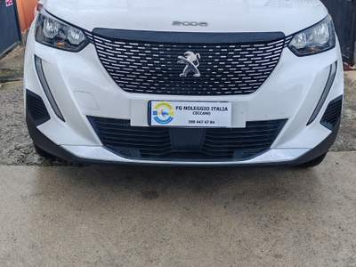Peugeot 2008 🚗 Peugeot 2008 1.2 PureTech 100 CV Manuale Bianco usata Giuliano di Roma