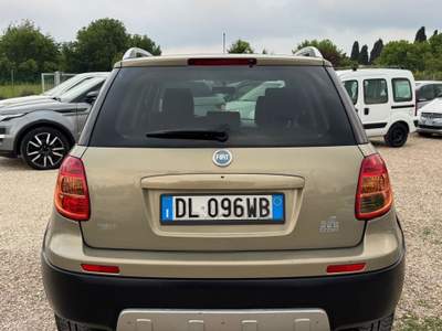 Fiat Sedici 4x4 Emotion GPL Oro usata Rimini