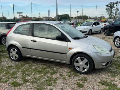 Ford Fiesta 3p. Ghia Neopatentati Grigio usata Rimini