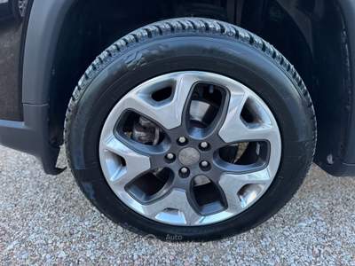 Jeep Compass 2.0 Mjet II aut. 4WD Limited G.TRAINO Nero usata Rimini