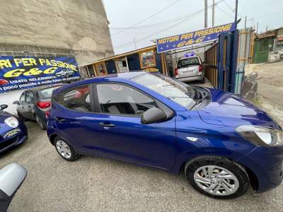 Hyundai i10 Advanced Blu/Azzurro usata Napoli