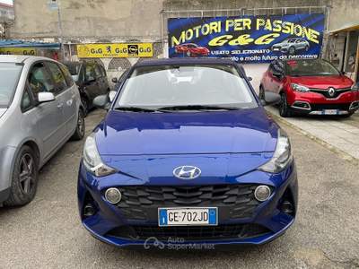 Hyundai i10 Advanced Blu/Azzurro usata Napoli