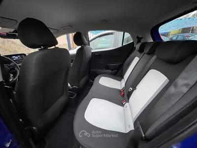 Hyundai i10 Advanced Blu/Azzurro usata Napoli