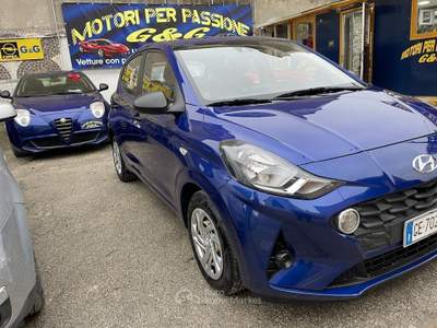 Hyundai i10 Advanced Blu/Azzurro usata Napoli