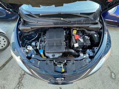 Lancia Ypsilon 5 porte Silver Blu/Azzurro usata Napoli