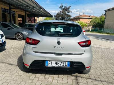 Renault Clio Clio 0.9 tce energy Duel2 Gpl 90cv OK NEOPATENTATO Argento usata Guastalla