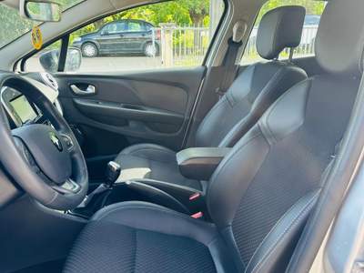 Renault Clio Clio 0.9 tce energy Duel2 Gpl 90cv OK NEOPATENTATO Argento usata Guastalla