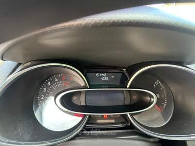 Renault Clio Clio 0.9 tce energy Duel2 Gpl 90cv OK NEOPATENTATO Argento usata Guastalla