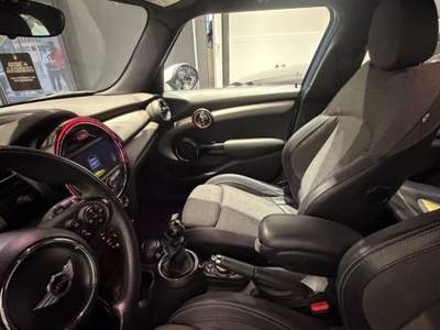 MINI 1.5 Cooper D Hype 5 2.0 Cooper S 5 porte Blu/Azzurro usata Mondragone