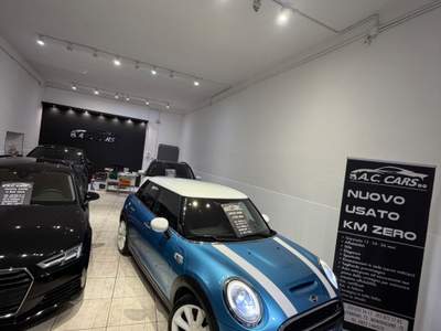 MINI 1.5 Cooper D Hype 5 2.0 Cooper S 5 porte Blu/Azzurro usata Mondragone