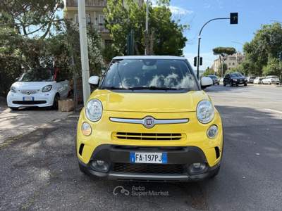 Fiat 500L 84CV Trekking Tetto Navi camera Giallo usata Roma