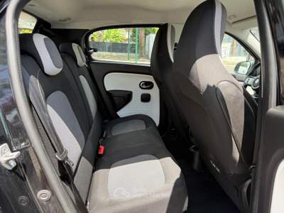 Renault Twingo SCe Intens Limited Navi/ Nero usata Roma