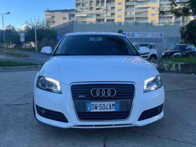 Audi A3 SPB 2.0 TDI F.AP. quattro Ambition Bianco usata Torino