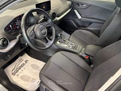 Audi Q2 S line Edition Identity Black S tronic Grigio usata Qualiano