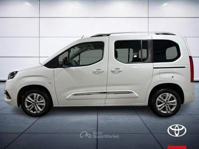 Toyota Proace Proace City Verso 1.5d 100cv S&S Mt6 L1 D Executive Bianco usata Brescia