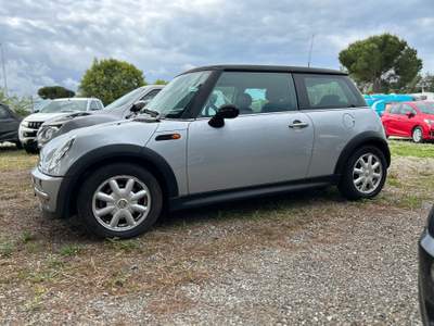 MINI One OK NEOPATENTATI Argento usata Grosseto