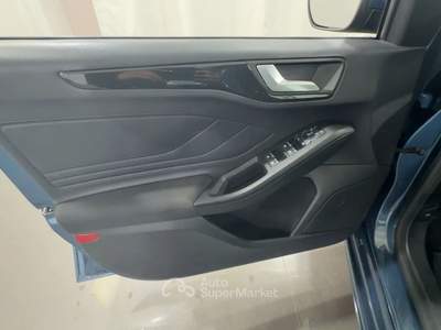 Ford Focus FORD FOCUS SW 1.0T ECOBOOST H ST-LINE 125CV Focus SW 1.0t ecoboost h ST-Line 125cv Blu/Azzurro usata Roma