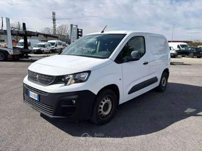 Peugeot Partner 1.5 BLUEHDI 130CV PREMIUM L1 - FX413DV Bianco usata Basiliano