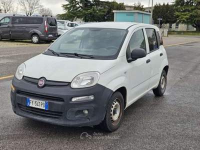 Fiat Panda 1.2 69 CV VAN 2 POSTI EURO6 POP - FY341PD Bianco usata Basiliano
