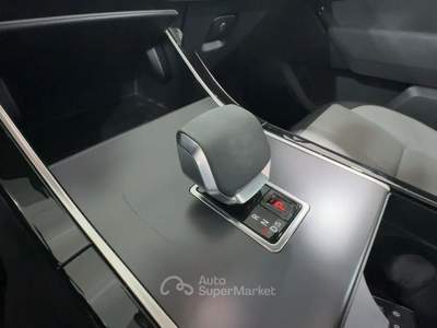 Land Rover Range Rover Velar LAND VELAR 3.0D MHEV R-DYNAMIC SE 300CV AUTO Velar 3.0d mhev R-Dynamic SE 300cv auto Nero usata Roma