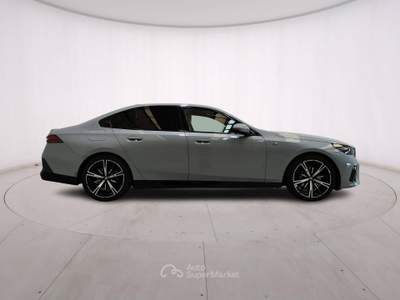 BMW Serie 5 520d 520d xDrive Berlina 48V MSport Pro Grigio usata Modena
