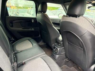 MINI Cooper 1.5 Cooper Hype Countryman Automatica Verde usata Oderzo