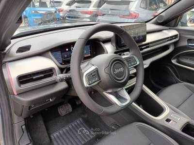 Jeep Avenger 1200 E-HYBRID FREEDOM 110CV AUTOM NAV TETTO Grigio usata Roma