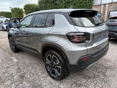 Jeep Avenger 1200 E-HYBRID FREEDOM 110CV AUTOM NAV TETTO Grigio usata Roma