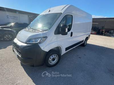 Peugeot Boxer PEUGE BOXER 33 L2H2 2.2 DIESEL 140CV S&S Boxer 33 L2H2 2.2 diesel 140cv S&S Bianco usata Roma