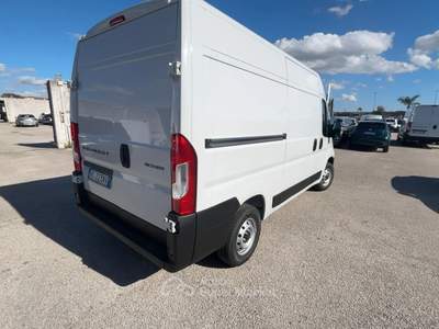 Peugeot Boxer PEUGE BOXER 33 L2H2 2.2 DIESEL 140CV S&S Boxer 33 L2H2 2.2 diesel 140cv S&S Bianco usata Roma