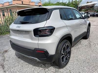 Jeep Avenger 1200 E-HYBRID FREEDOM 110CV AUTOM NAV TETTO Beige usata Roma