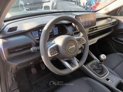 Jeep Avenger 1200 TURBO ALTITUDE 100CV CARPLAY CAM PDC"17 Grigio usata Roma