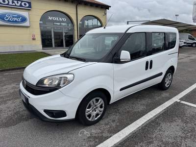 Fiat Doblò 1.6 MJT 105CV Manuale Passo Corto Combi N1 5 posti Bianco usata Crocetta del Montello Fiat Doblò 1.6 MJT 105CV Manuale Passo Corto Combi N1 5 posti Bianco usata Crocetta del Montello