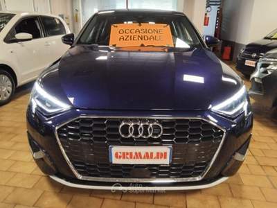 Audi A3 SPORTBACK 35 TDI Bus. Advenced S tronic 18" VIDEO Blu/Azzurro usata Vigevano
