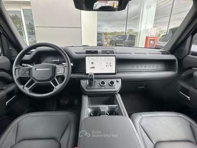 Land Rover Defender (2019) LAND ROVER 110 3.0D I6 200 CV AWD Auto X-Dy Nero usata Empoli