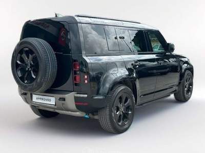 Land Rover Defender (2019) LAND ROVER 110 3.0D I6 200 CV AWD Auto X-Dy Nero usata Empoli