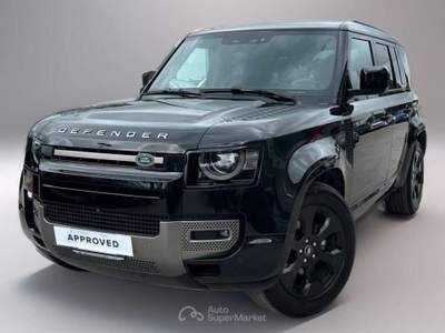 Land Rover Defender (2019) LAND ROVER 110 3.0D I6 200 CV AWD Auto X-Dy Nero usata Empoli