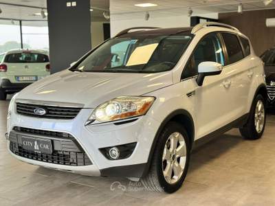 Ford Kuga TITANIUM 4X4 Blu/Azzurro usata Verrone
