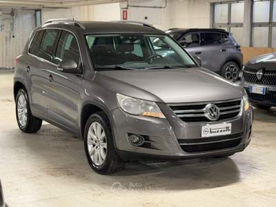 Volkswagen Tiguan 2.0 TDI DPF 4MOTION Sport & Style Grigio usata Rho