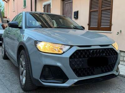 Audi A1 citycarver 35 TFSI Grigio usata Sant'Angelo in vado