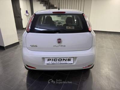 Fiat Punto 1.4 8V 5 porte Natural Power Easy Bianco usata Aversa