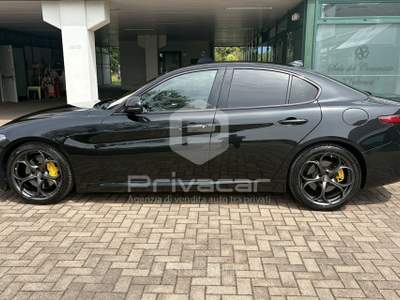 Alfa Romeo Giulia ALFA ROMEO Giulia 2.2 Turbodiesel 160 CV AT8 Business Nero usata Manerba del Garda