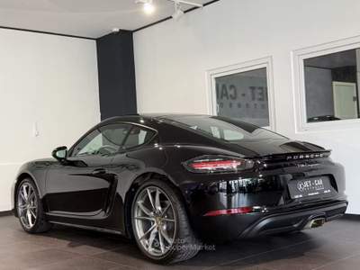 Porsche Cayman Sistema di scarico sportivo Bose Nero usata ARICCIA