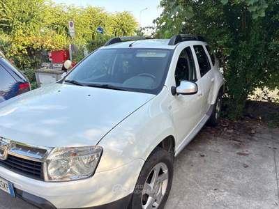 Dacia Duster 1.5 dCi 110CV 4x2 Lauréate Bianco usata Asigliano Veneto