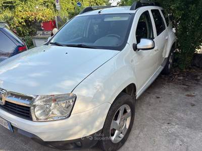 Dacia Duster 1.5 dCi 110CV 4x2 Lauréate Bianco usata Asigliano Veneto